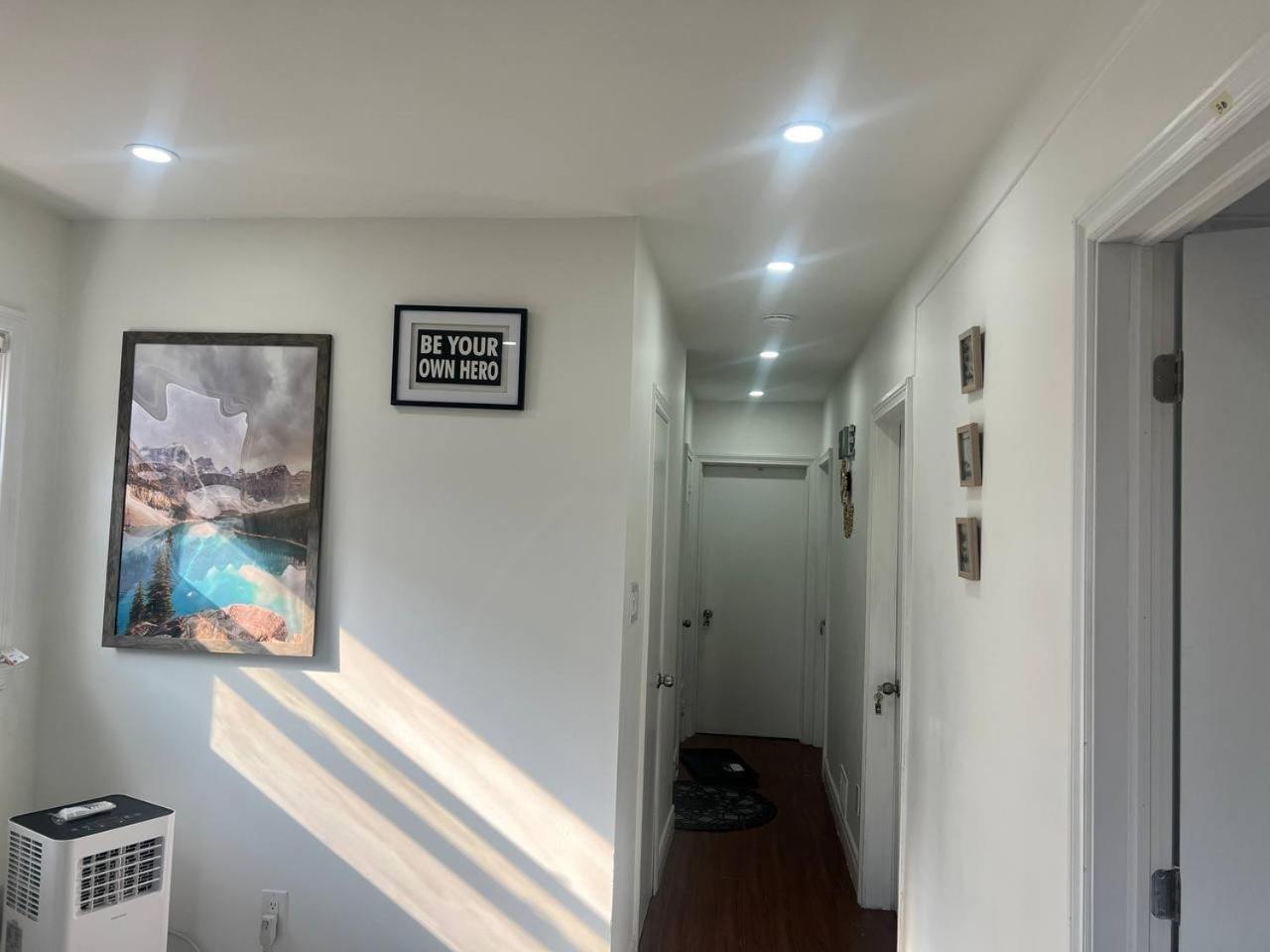 #1 Convvy-Nient Residence! Торонто Экстерьер фото