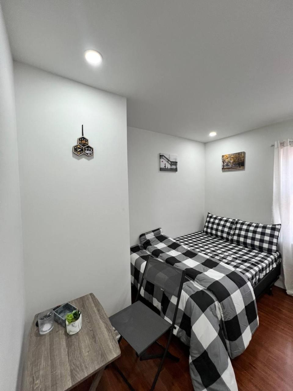 #1 Convvy-Nient Residence! Торонто Экстерьер фото