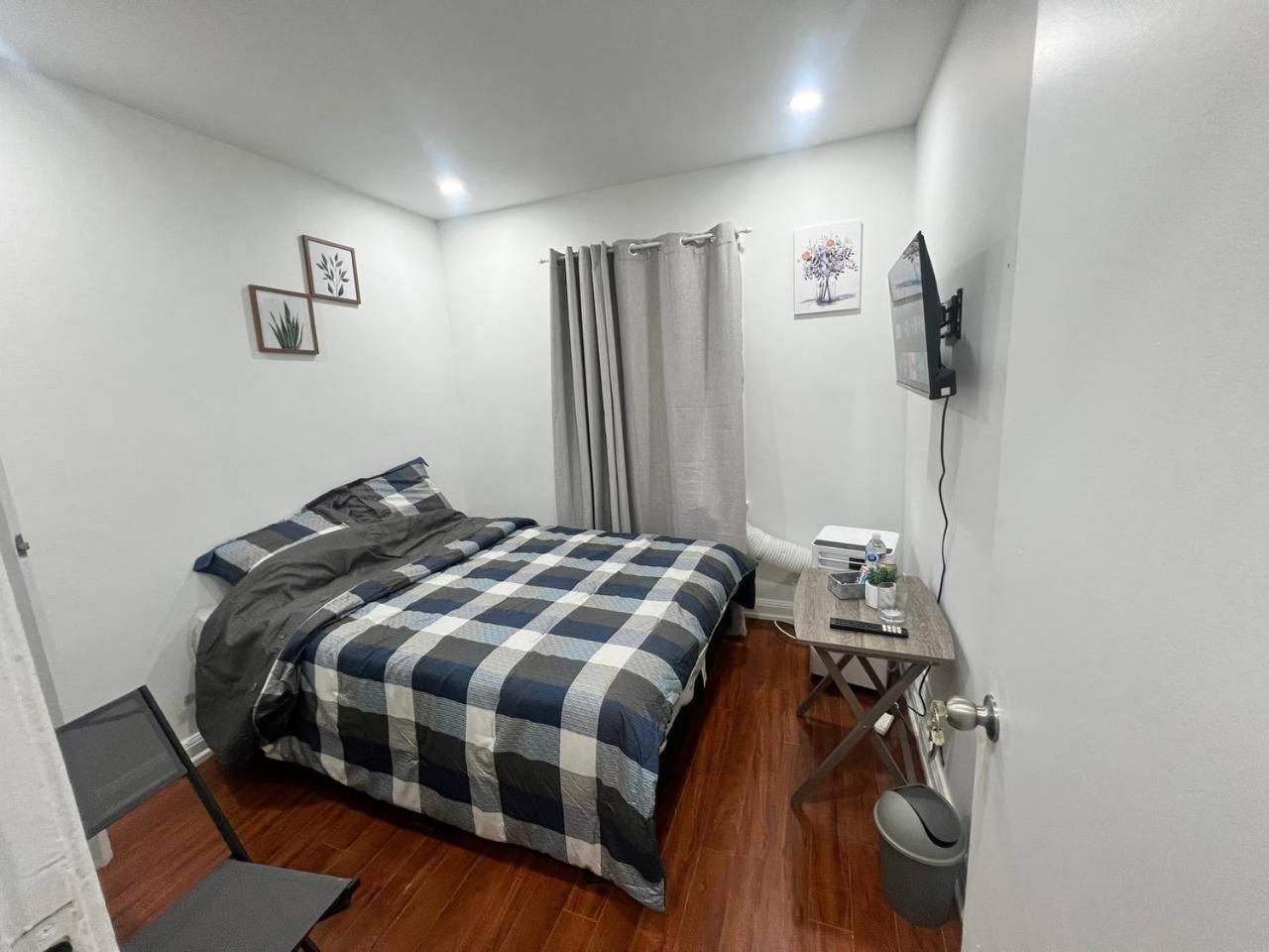 #1 Convvy-Nient Residence! Торонто Экстерьер фото