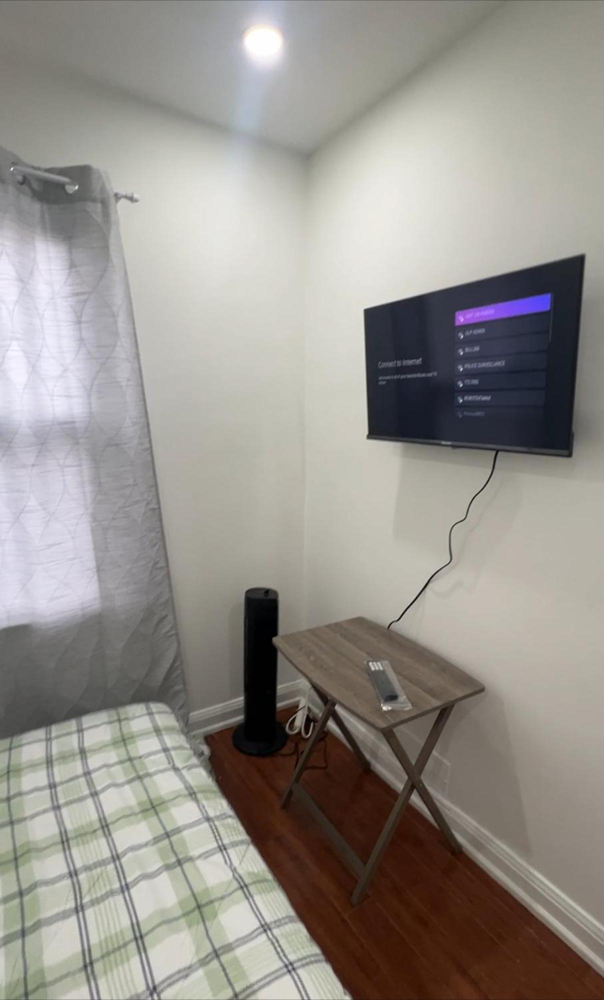 #1 Convvy-Nient Residence! Торонто Экстерьер фото